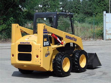 komatsu 815 skid steer specs|Komatsu Skid Steer Loader SK815.